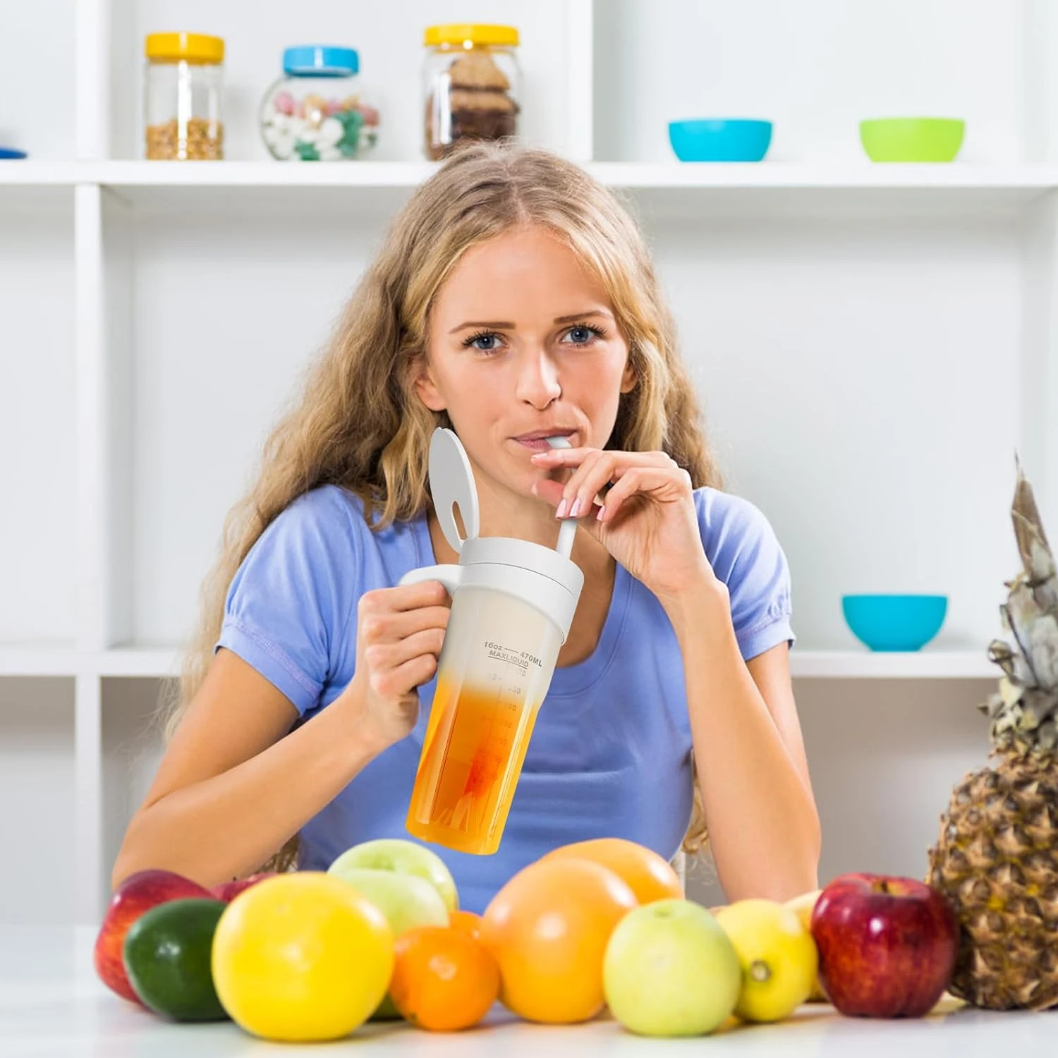 Mini liquidificador recarregável USB portátil para shakes e smoothies, espremedor de tamanho pessoal de 16 onças com 6 lâminas, conveniente para esportes