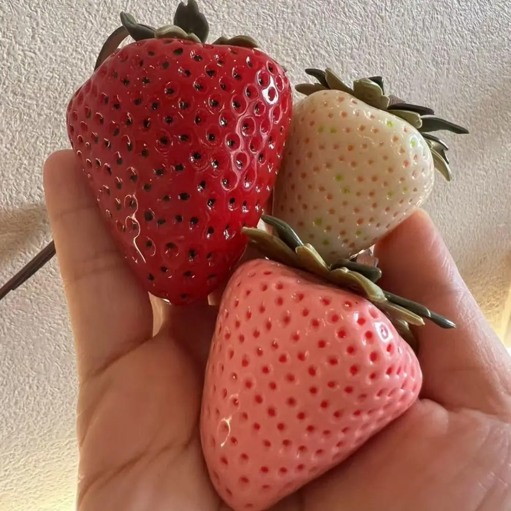 Elegant Waterproof Strawberry Key Ring Resin 3D Design Keychain Handmade Bag Charm Daily Use