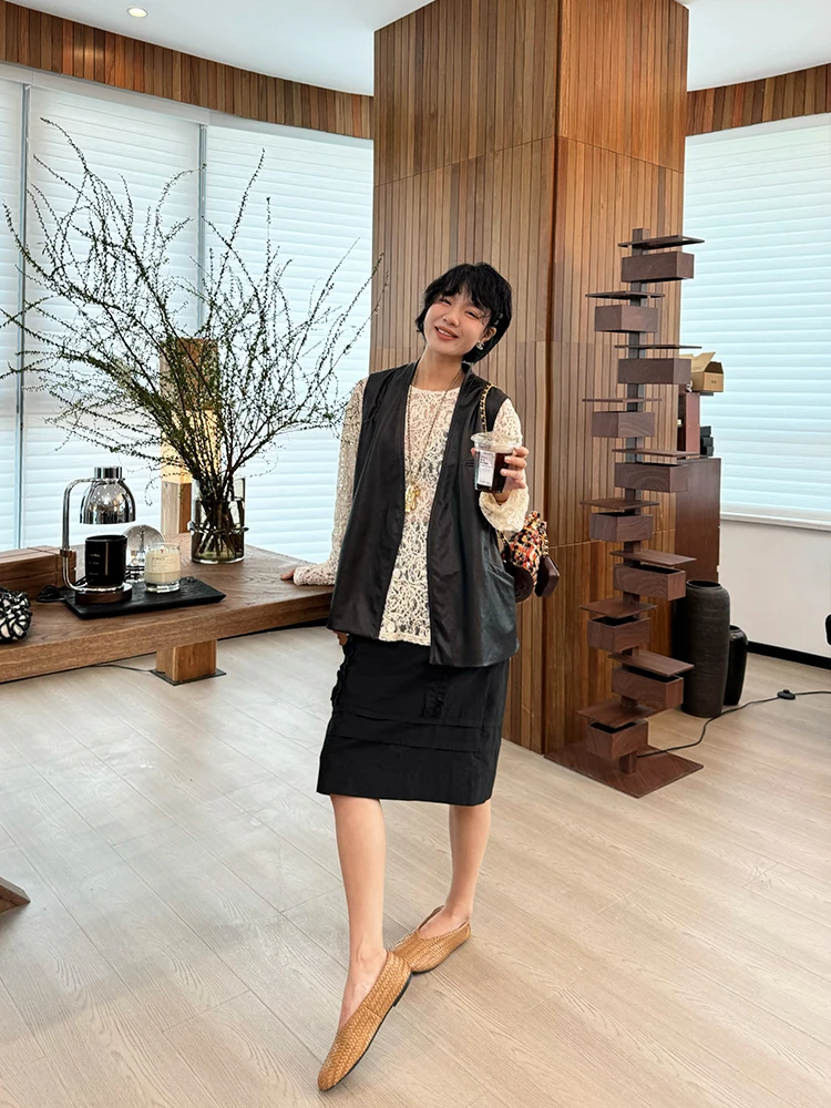 

Весенняя куртка-жакет с V-образным вырезом, однотонная, универсальная верхняя одежда оригинального дизайна для молодых женщин 25-29 лет, коллекция 25SS