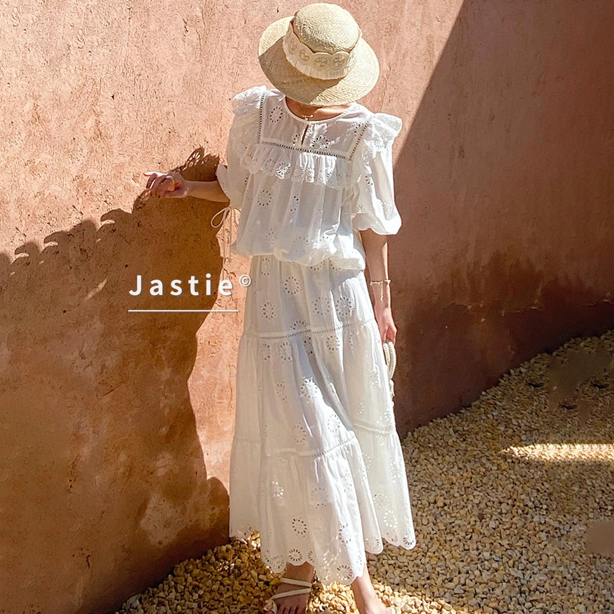 

Bohemian White Lace Two Piece Set Women Elegant Ruffle Eyelet Embroidery Blouse Tiered Maxi Skirt Holiday Beach Outfits Vestidos