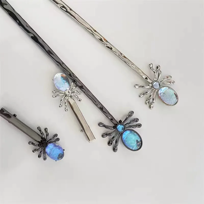 Charm Personalized Spider Hair Stick New Chinese Style Metal Moonlight Stone Hairpin Punk Headdress Chopsticks Party Jewelry