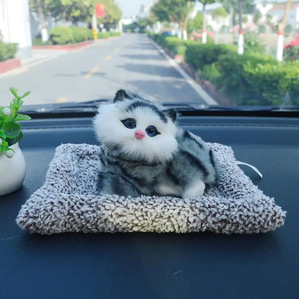لوحة القيادة القط زخرفة القط سيارة الديكور مواء أفخم هريرة محشوة دمية مع الخيزران الفحم حصيرة لإزالة الرائحة للمنزل