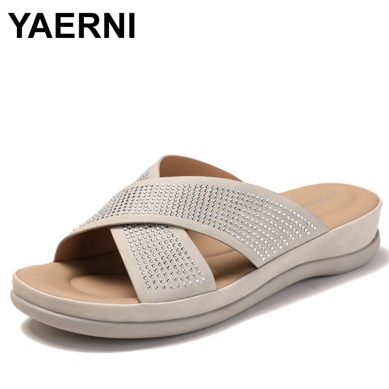 

Тапочки с перекрестным ремешком и бриллиантами, уличная одежда, летняя модная дорожная пляжная женская обувь с круглым носком и открытым носком на мягкой подошве