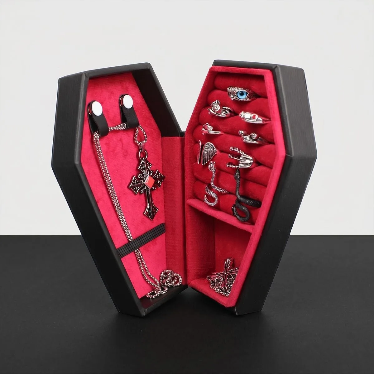 

Portable Jewelry Box Gothic style PU Leather Accessories Storage Box Ring Earring Necklace Display Box Halloween Gift