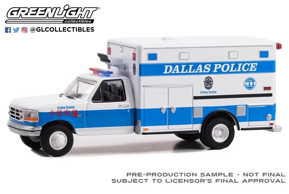 GreenLight 1:64 1992 Ford F-350 Ambulance Alloy model car Metal toys for childen kids diecast gift