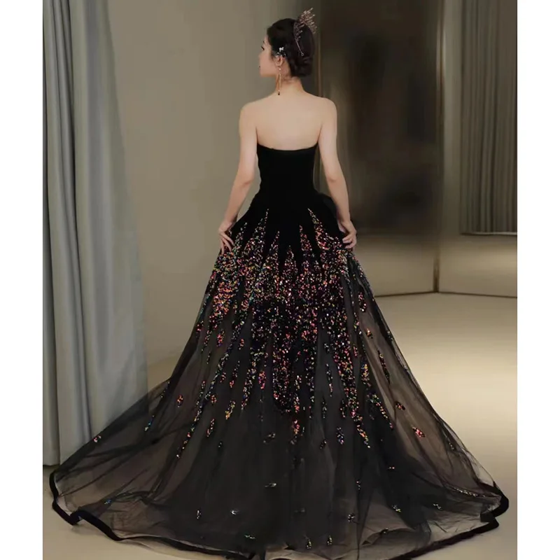 Elegantes schwarzes Abendkleid im Prinzessinnen-Stil für Damen, trägerlos, luxuriös, mit Pailletten, Ballkleid, ärmellos, Bankett, formelles Kleid