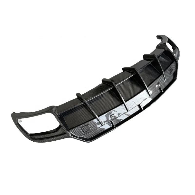 

1016 Style New Carbon Fiber Rear Diffuser and Lip Body Kit for Lamborghini Urus bumper type