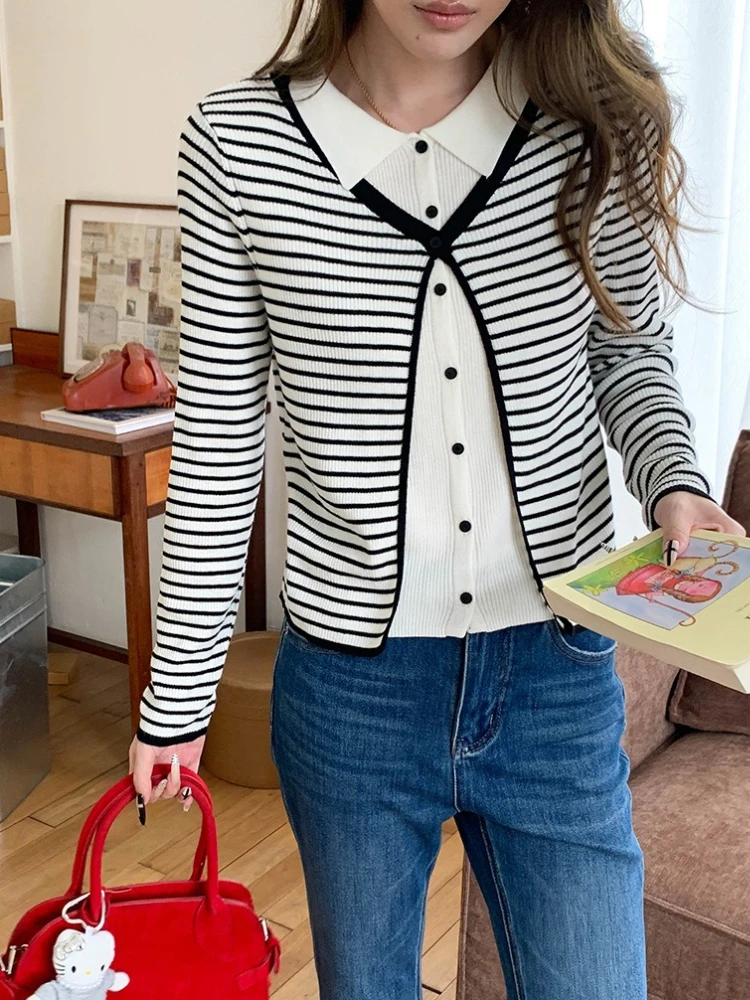 LIinar 2026 Fall Winter New Arrival Women's Knit Sweater Korean-Style Color-Blocked Striped Lapel “Two-Piece” Knit Top