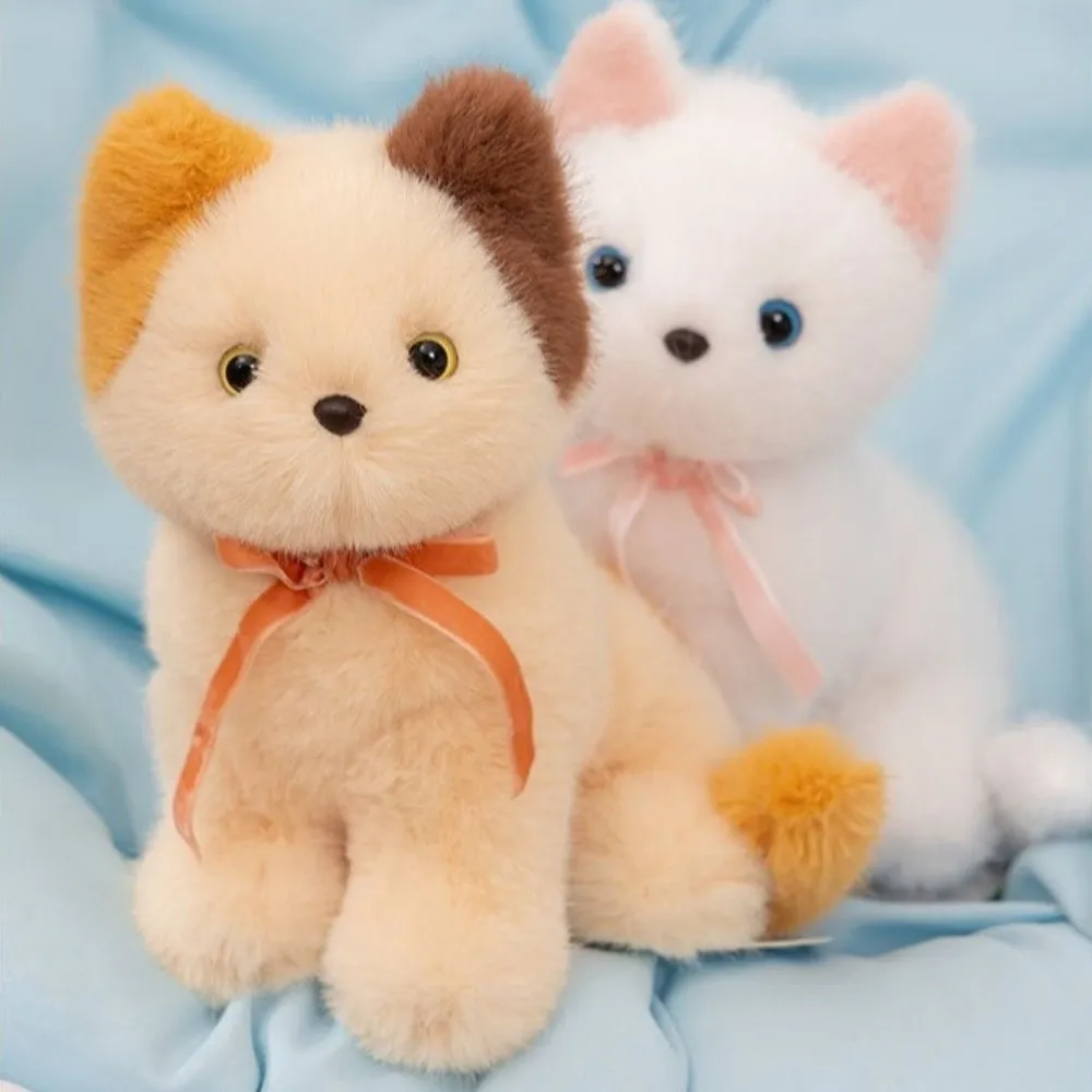 

Новая прочная высококачественная портативная модная милая пушистая игрушка-кошка из плюша с бантом, реалистичный котенок в позе сидячего, мягкий кот