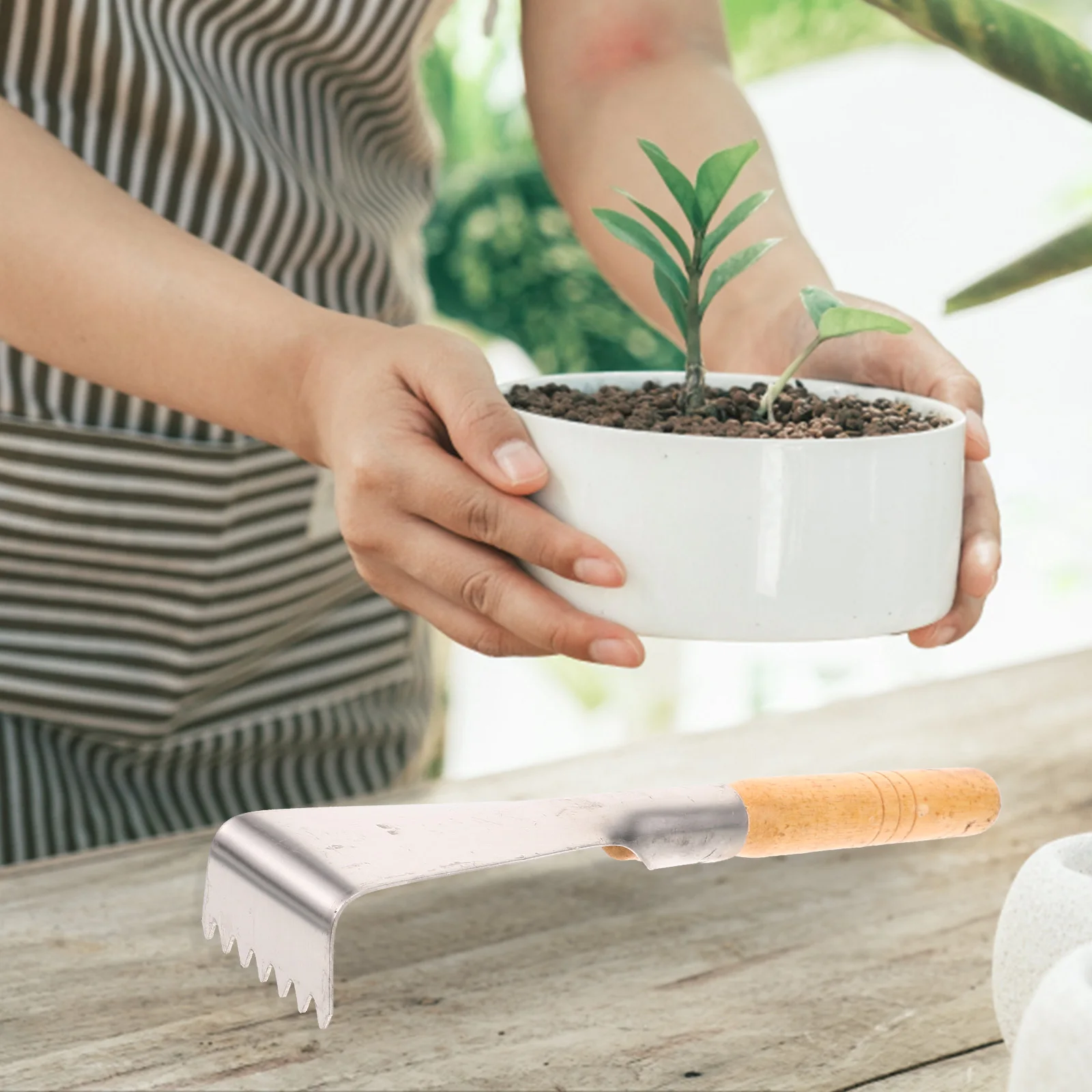 مقبض خشبي مجرفة حديقة من الفولاذ المقاوم للصدأ مجرفة خضروات مجرفة يدوية أداة مريحة لزراعة الحفر وإزالة الأعشاب الضارة والبستنة #6