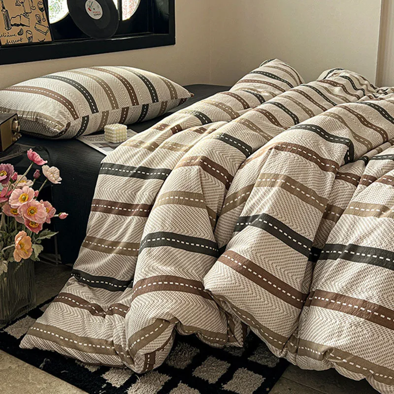 

European Retro Striped Bedding Set Classic Geometric Skin-Friendly Comforter Sets for Adults Single Double Size Home Decoration