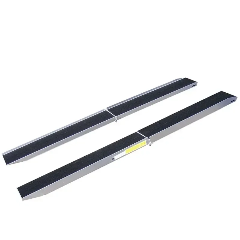 Mobile pedal folding, aluminum alloy ramp ladder