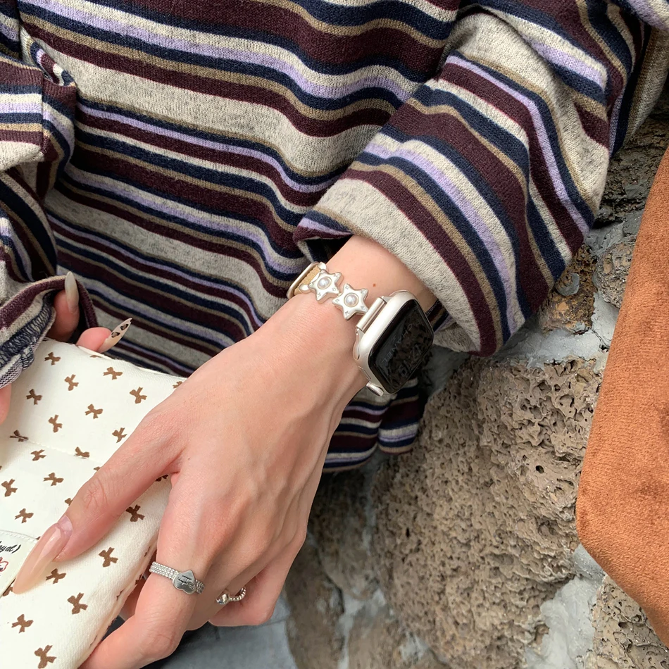 Strap For Apple Watch Series 11 10 9 8 7 6 SE 5 4 3 UItra iWatch 49/46/45/44/42/41/40/38 mm Women's Star Pearl Replacement Band