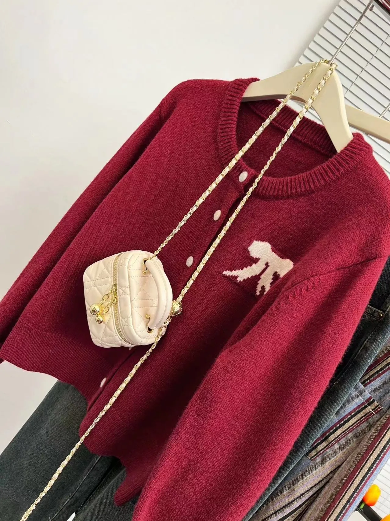 Casual Knitted Cardigan Contrast Color Red Bow Thick Loose Thick Bottom Sweater Coat Female Sweater 2024 Autumn Lady Streetwears