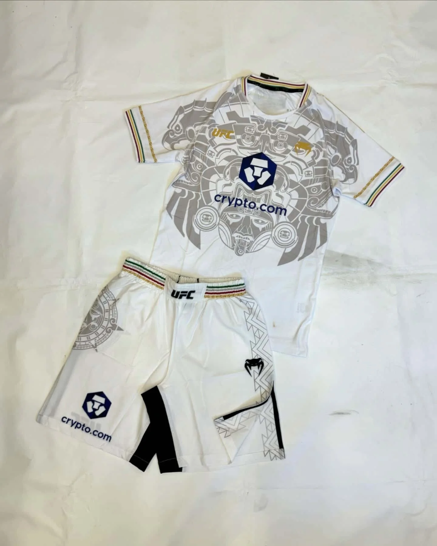 

UFC's New Wrestler T-shirts, Combat Event T-shirts, Shorts, Men's and Women's Breathable Sports Wrestling Sweat-absorbing Sets