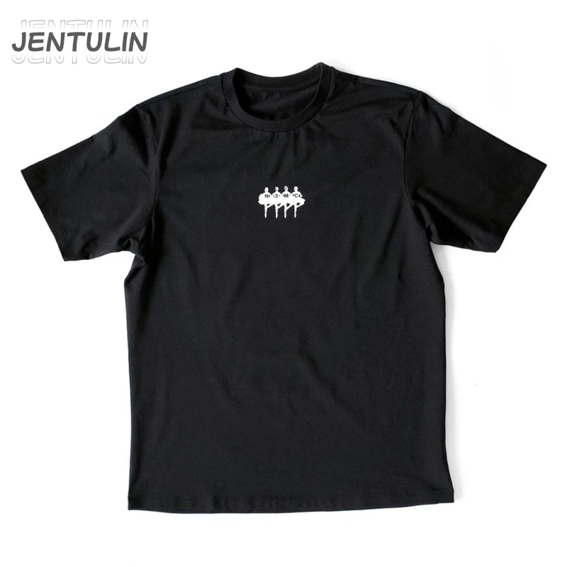 Harajuku الشارع الشهير الرجال التي شيرت بحيرة البجع الجرافيك إلكتروني طباعة المتضخم الهيب هوب Y2k الكورية القوطي ملابس قصيرة الأكمام ريترو