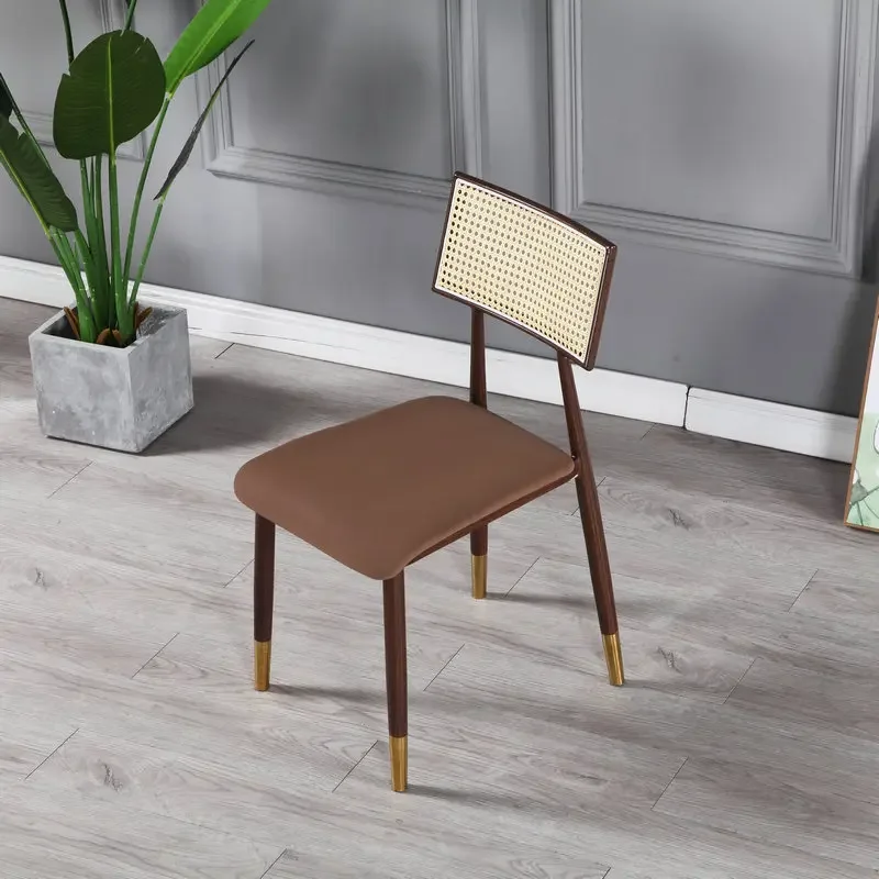 

American Style Villa Café Chairs Minimalist Design Modern Ergonomic Café Chairs Homestay Fashion Furniture Cadeira Ls40kfy