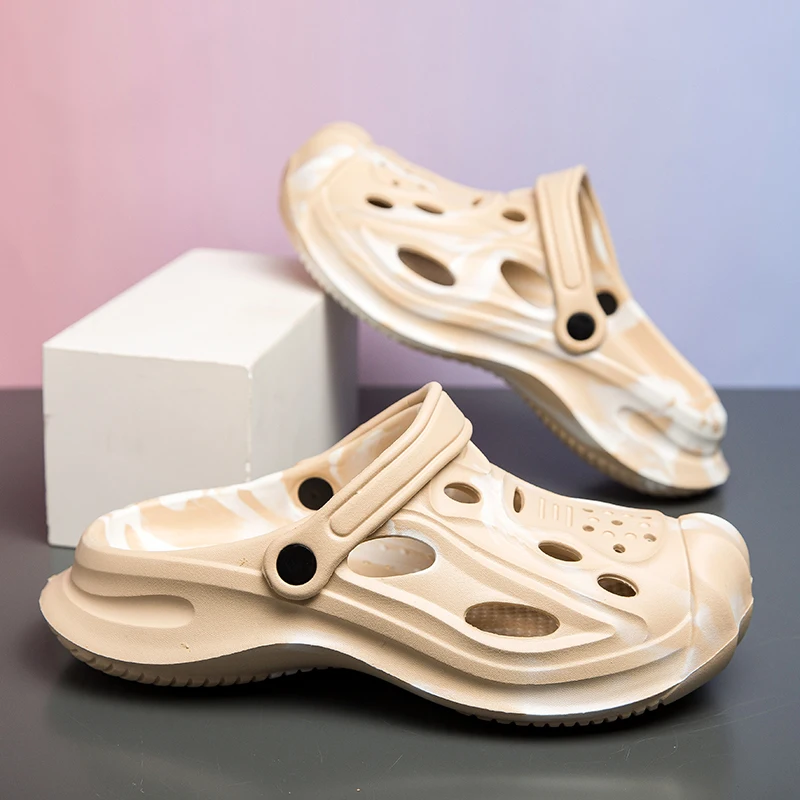 Fashion Camouflage Holes Gardens Shoes New Clogs Slippers For Men Outdoor Non-slip Beach Slides MEN Leisure Sandals view 5