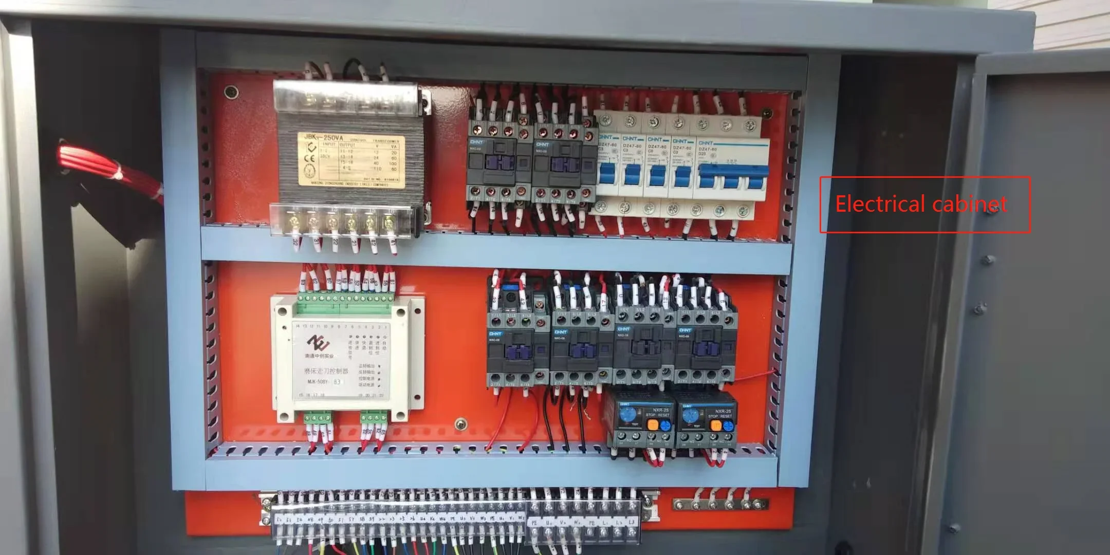 factory sells 850 kg domestic universal surface automatic grinder M820AHS directly