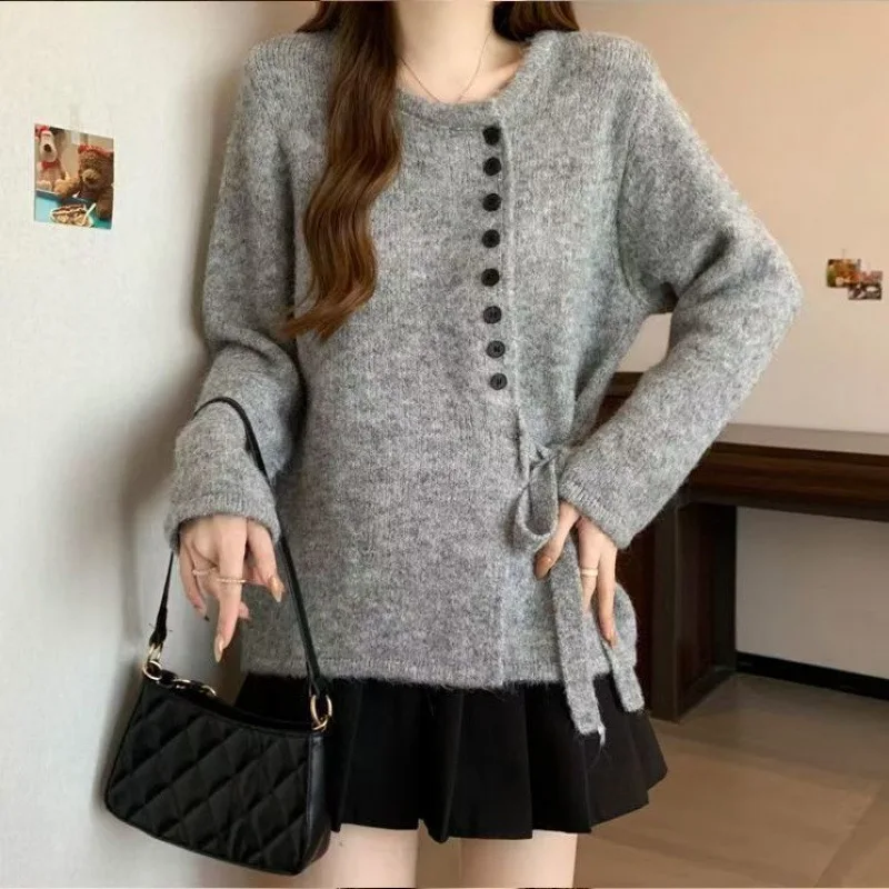 

Design Sense Lace-up Knitted Sweater Women's 2025 New Soft and Glutinous Loose Slim Crew Neck Long-sleeved Foreign Style Top