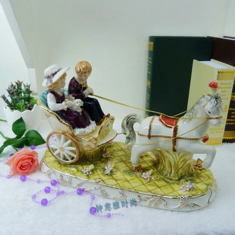 Ceramic handicraft ornaments, European luxury villa decoration for boys and girls