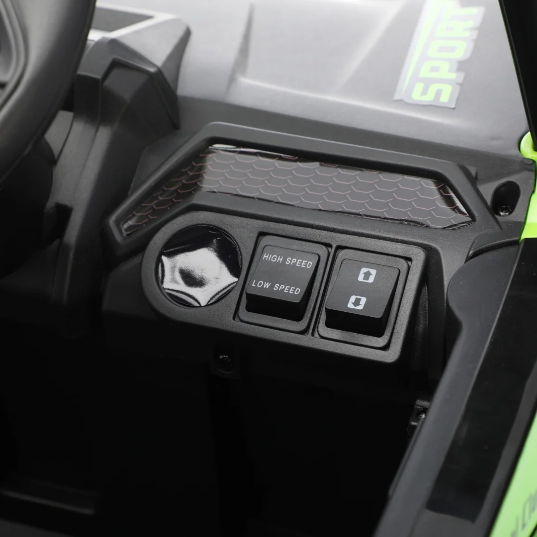 รถยนต์เด็กนั่งขับ 12V พร้อมรีโมทคอนโทรล รถของเล่นไฟฟ้า UTV สำหรับเด็กชายและเด็กหญิง อายุ 3-6 ปี - รถออฟโรดสมจริง ﻿ ﻿