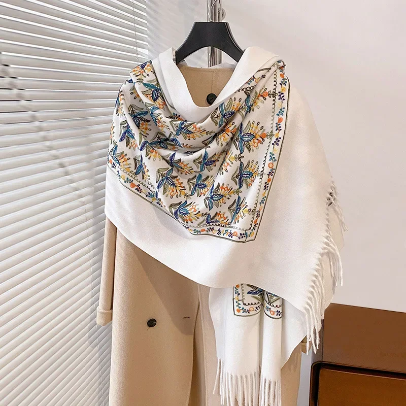 2025 Elegant Embroidery Pashmina Scarves Retro Ethnic Style Scarf Winter Thick Warmth Fashion Tassel Blanket Wrap Soft Shawl