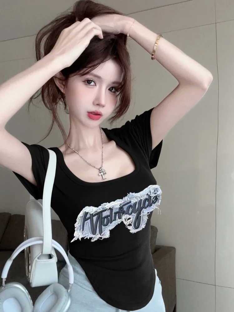 

Slim Fit Short Sleeve T-Shirt Women's Summer New Style U Neck Embroidered Denim Uneven Hemline Trendy Girl City Walk Top