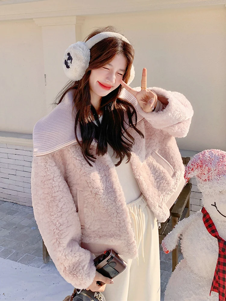 Różowy płaszcz z futra jagnięcego z dzierganym kołnierzem, ciepły, ocieplany, anty-agingowy, z jagnięcej aksamitu, damska odzież wierzchnia, luźny krój, nowy model na zimę.