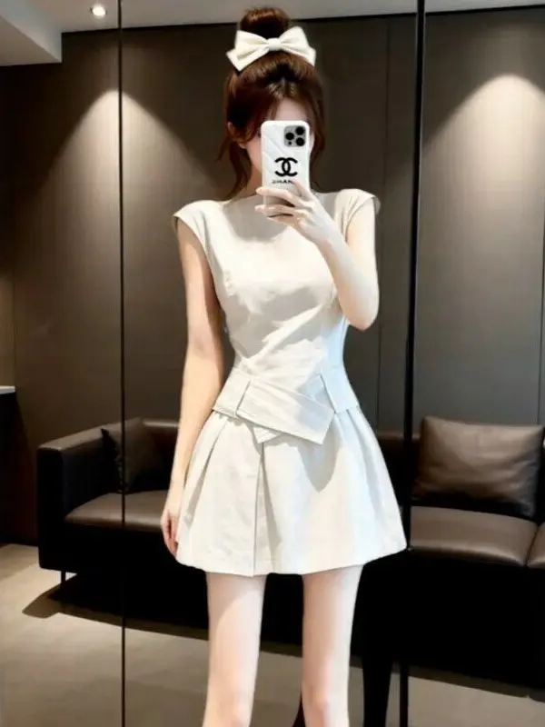 

Elegant White Sleeveless A-Line Dress Women's Summer Slimming Waist Design Sense Fashionable Casual Breathable Skirt