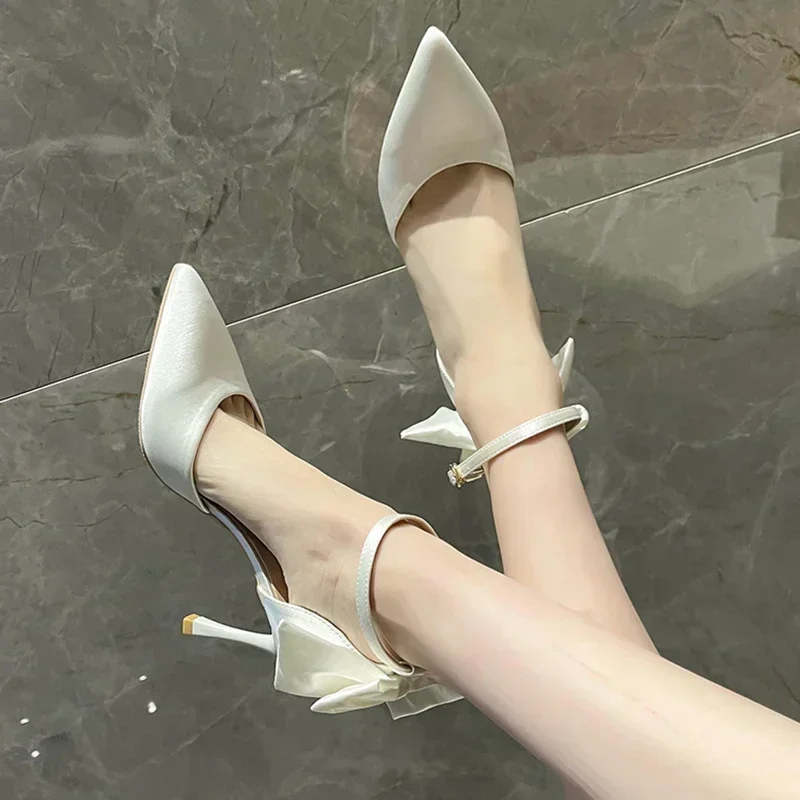 Zapatos de tacón alto con lazo para mujer, calzado elegante con hebilla puntiaguda, para boda, primavera y otoño, 2024