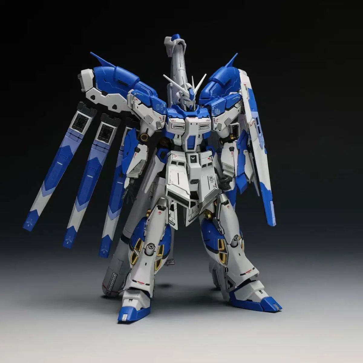 1/144 RG Hi-v Amro Mecha Model Kit Zhujiang Brand with 3 Special Masks Water Slide Decals Pre-Painted Parts Assembly Collectible