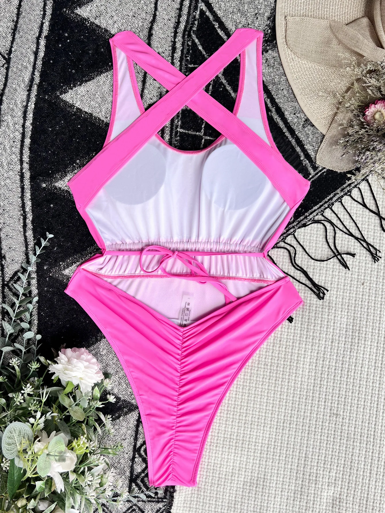 女性の水着 2024 女性ビキニソリッドカラー水着背中の開いたセクシーなワンピース温泉水着 S-L