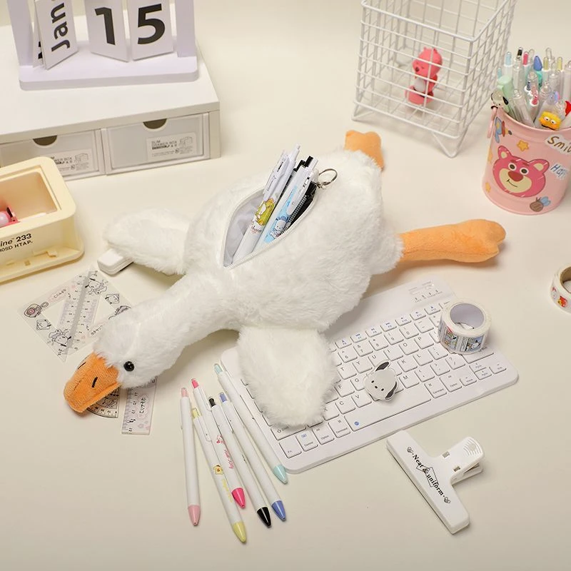 Imagem -04 - Coreano White Goose Plush Pen Bolsa Estojos de Lápis Divertidos para Estudantes Bolsa de Papelaria de Desenhos Animados Bolsa de Boneca de Tubarão