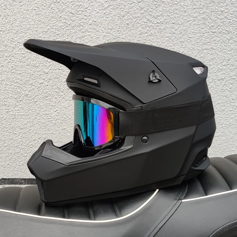 DOT approves adult and adolescent universal off-road motorcycle helmets, free goggles, ATV bicycle downhill, AM DH cross helmets