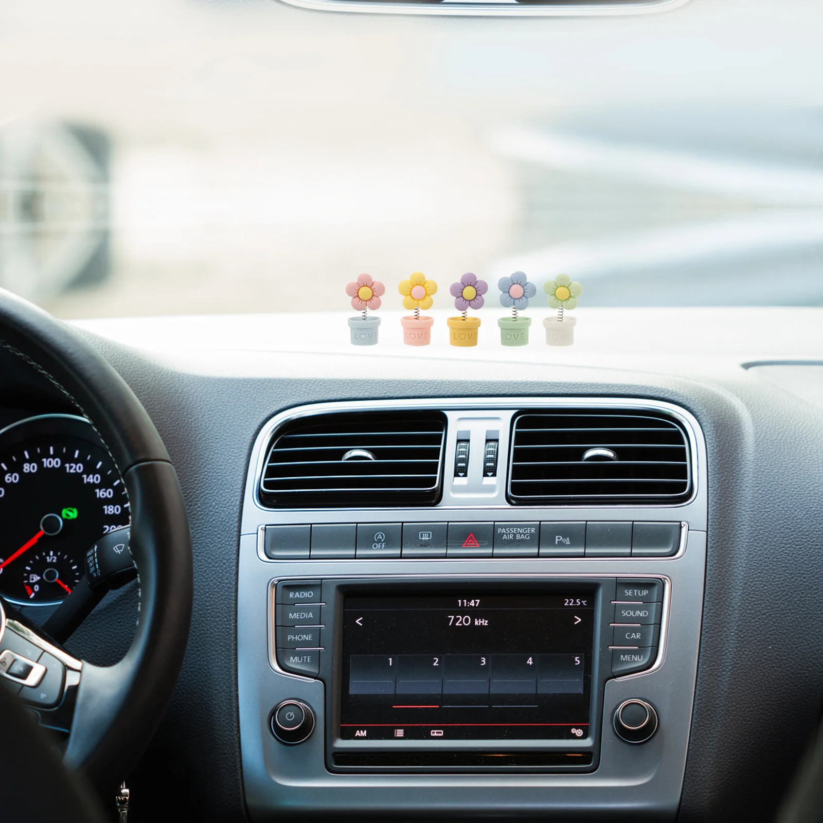 

5Pcs Car Dashboard Decor Artificial Flowerpot Creative Swinging Mini Bonsai Cut Car Decoration Interior Accessories