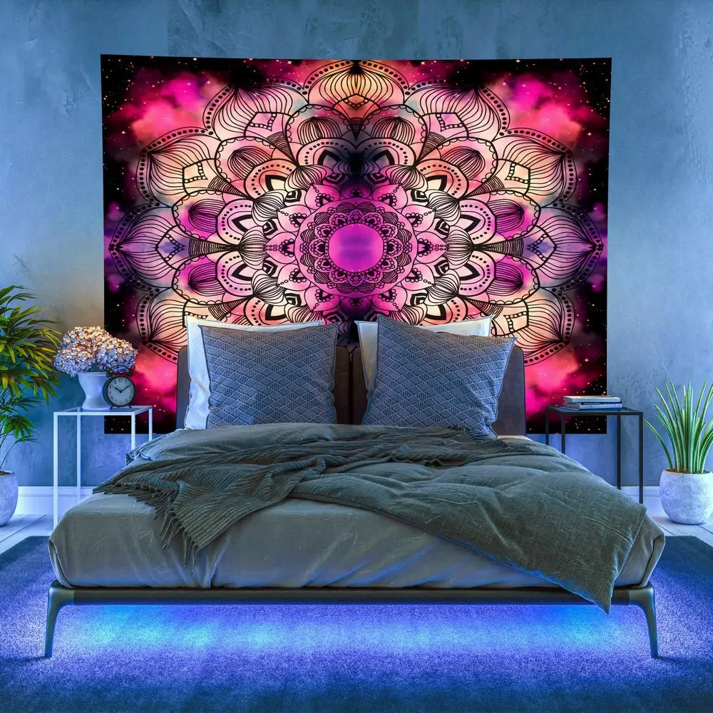 Psychedelic Mandala Flower Tapestry UV Reaction Hanging Bohemian Fluorescent Tapestry Decor Background Cloth Bedroom Wall Carpet