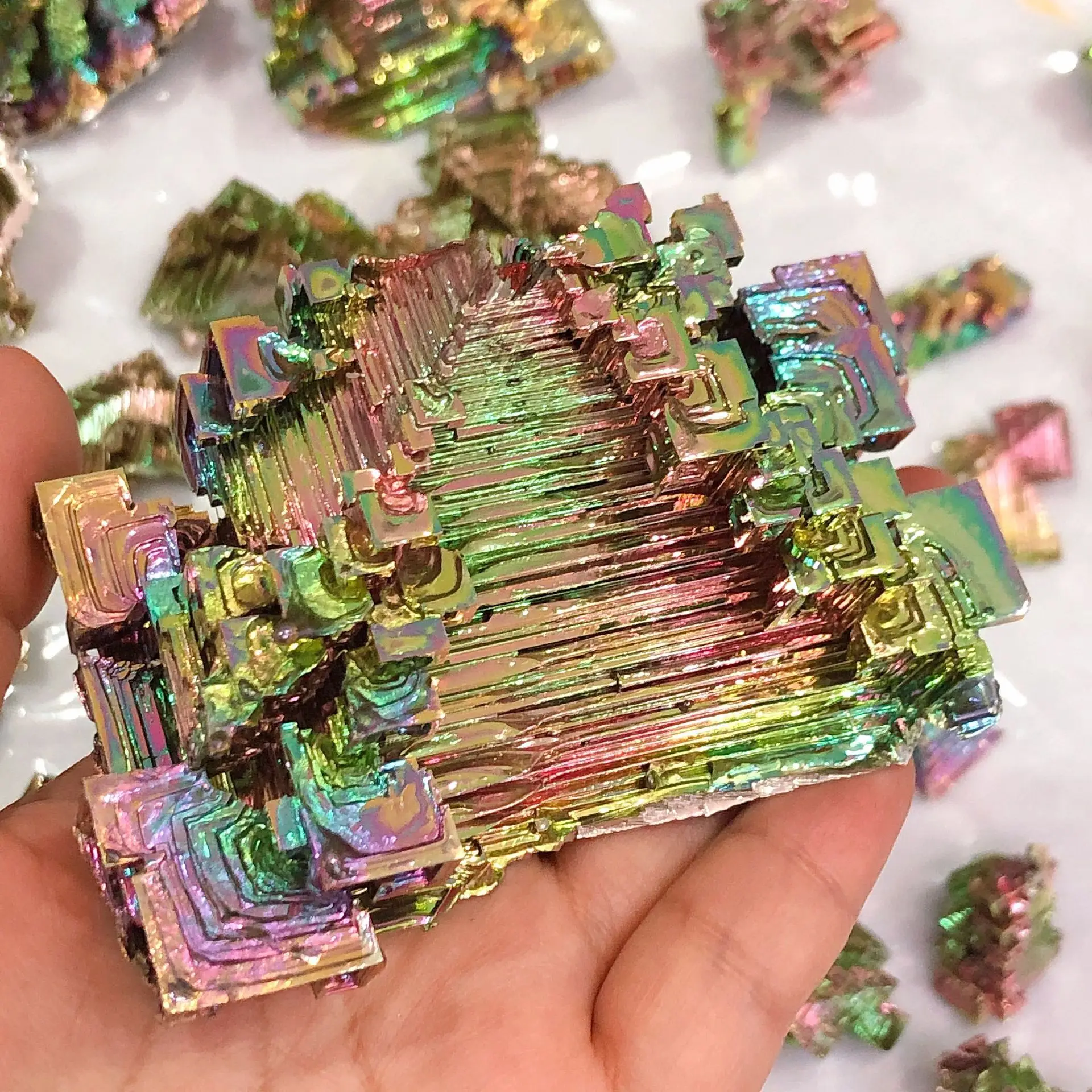 Natural Bismuth Tower Metal Mineral Crystal Tower Point Pyramid Stones Gemstone Reiki Healing Meditation Collection Home Decor