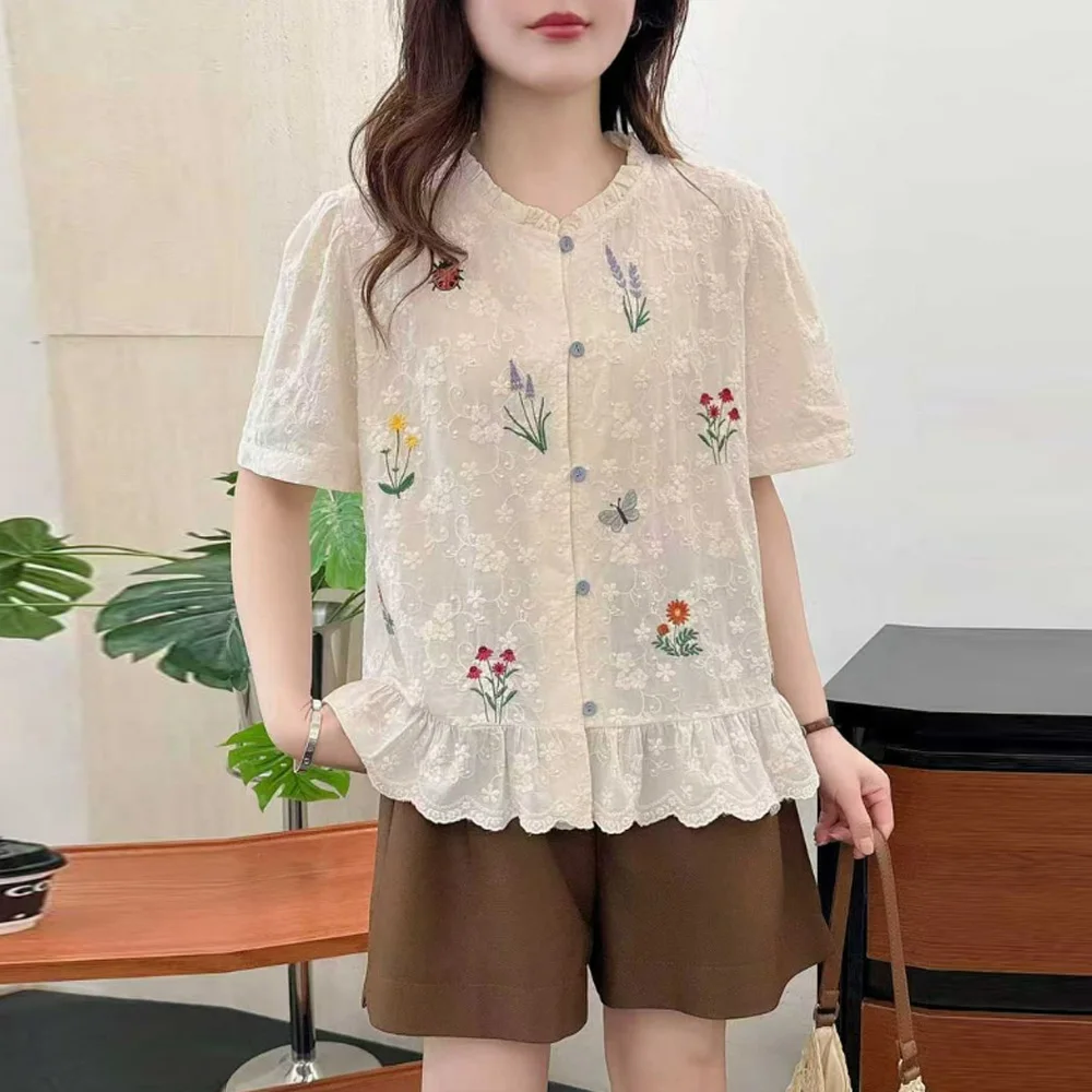 

Японская милая хлопковая рубашка в стиле Mori Girl с мультяшной цветочной вышивкой, женская летняя блузка с воротником-стойкой, коротким рукавом, повседневная свободная блузка-топ