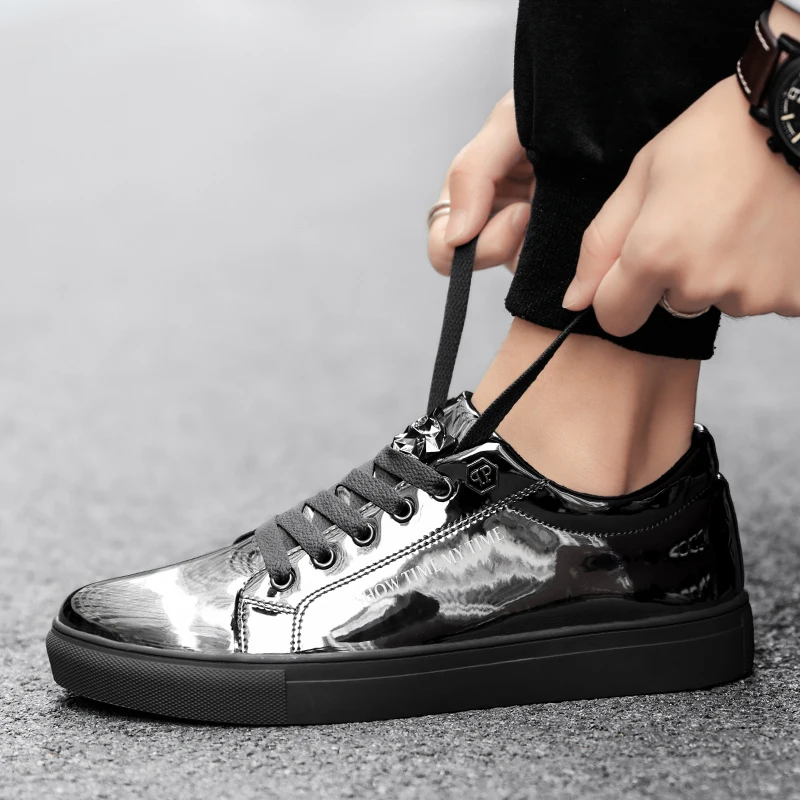 Hot Fashion Patent Leather Casual Shoes Men Party Rock Shoes Designer Blue Mirror Sneakers Men Streetwear Skateboard Shoes Men