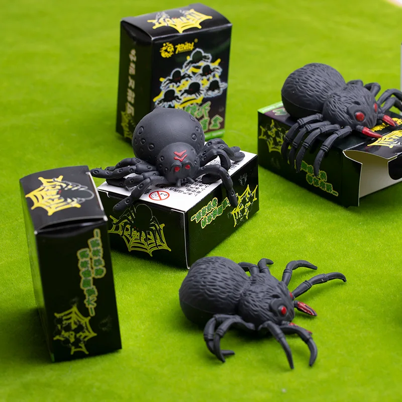 Simulation Animals Insect Solid Model Tarantula Black Spider Halloween Tricky Prank Scary Funny Action Figures Educational Toys