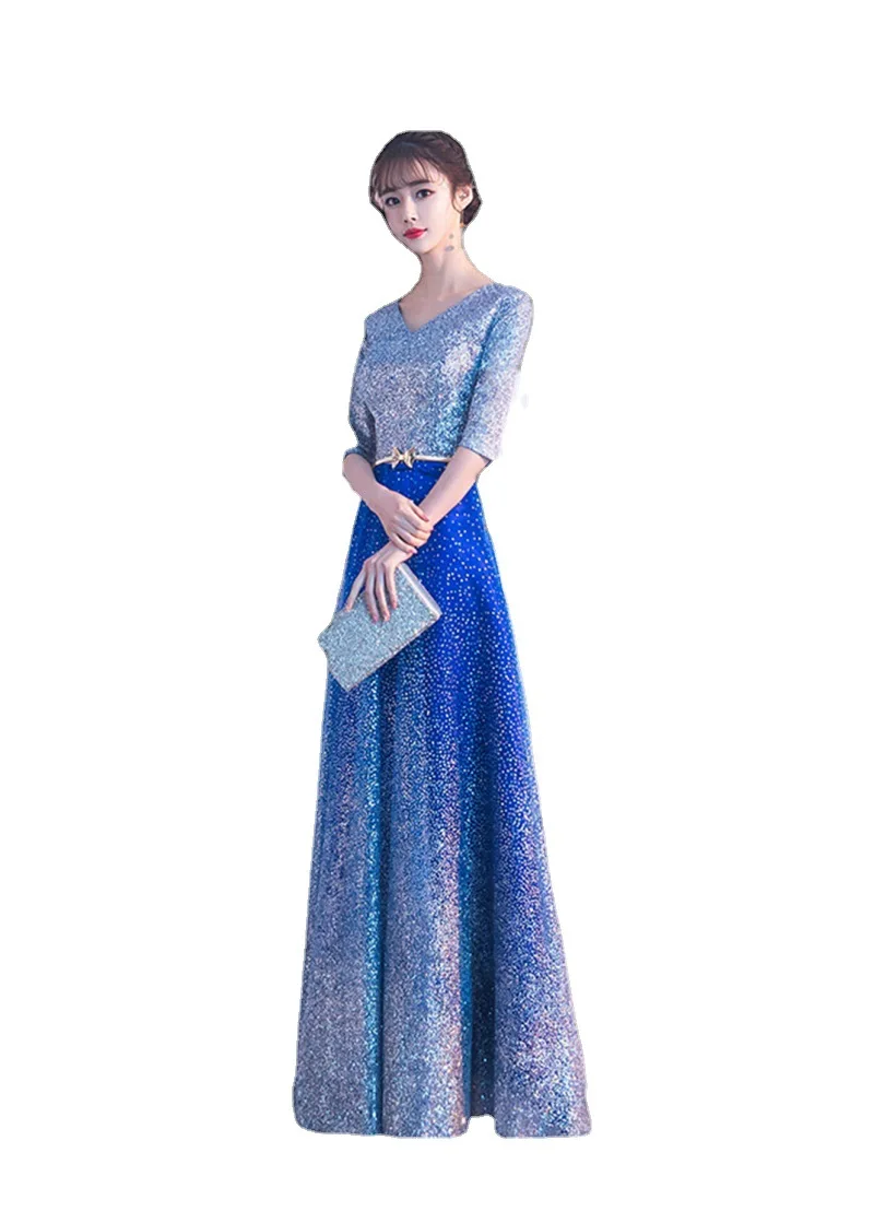 Abito da coro Costumi da performance lunghi femminili Host in abbigliamento da donna