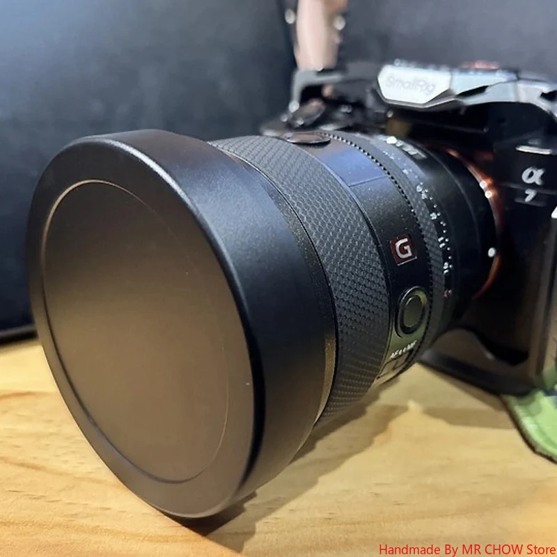 غطاء محرك السيارة المعدني المربع لين لهاتف Sony FE 85mm F1.4 GM FE 85mm F1.4 GM II يأتي مع غطاء معدني