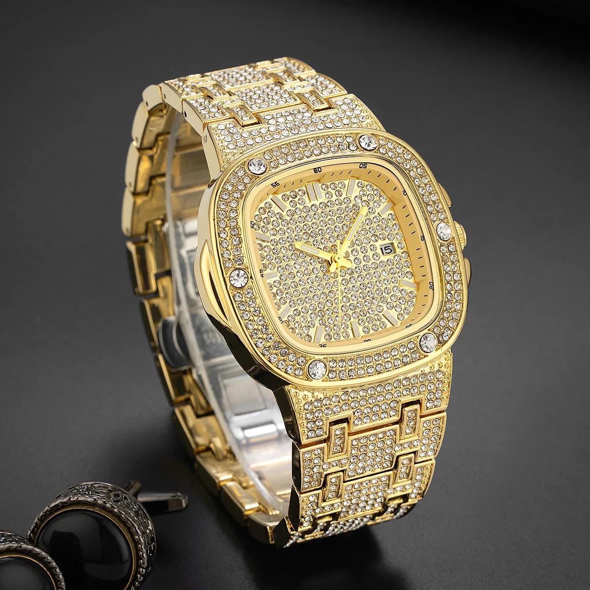 Męski zegarek na rękę 2025 Nowa Moda Lodowy Luksusowy Stal Nierdzewna Złoty Kwarcowy Zegar Męski Hip Hop Diamentowy Bling Prezent Dropshipping