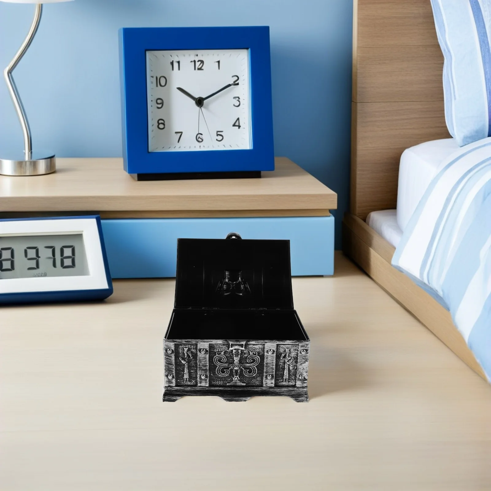 

Vintage Sanxingdui Mask Treasure Box Decorative Lockable Jewelry Storage Chest Kids Trinket Organizer Halloween Party Favor