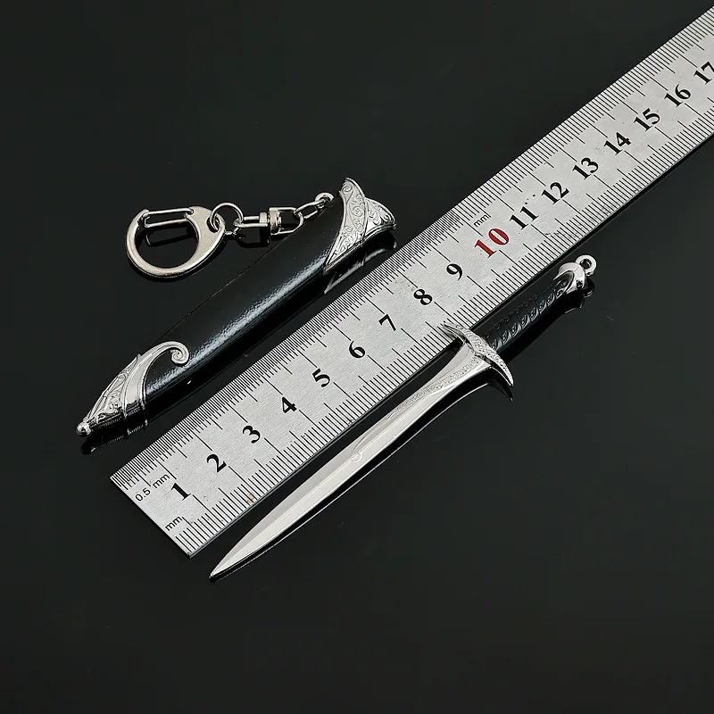 12cm/4.72in Pierścień Rodzaj Gra Peryferia Modele Broni Kolczaste Miecze Metalowe Rękodzieło Zabawki Zawieszki Ozdoby Kolekcja Prezent na Biurko