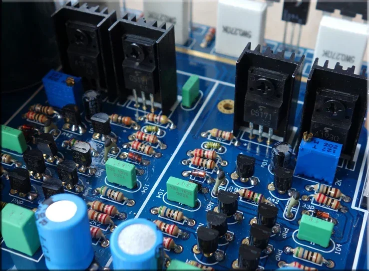 

A4 AC220V NJW0281 0302 Fully Symmetrical Double Differential High Power HIFI Amplifier 250W+250W Stereo AMP