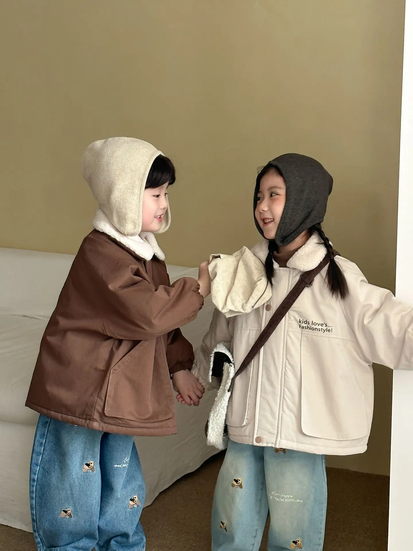 

Children Boys Parka Winter Letter Printed Turn Down Collar Pocket Toddler Kids Boys Outerwear Korean Thicken Little Boy Overcoat