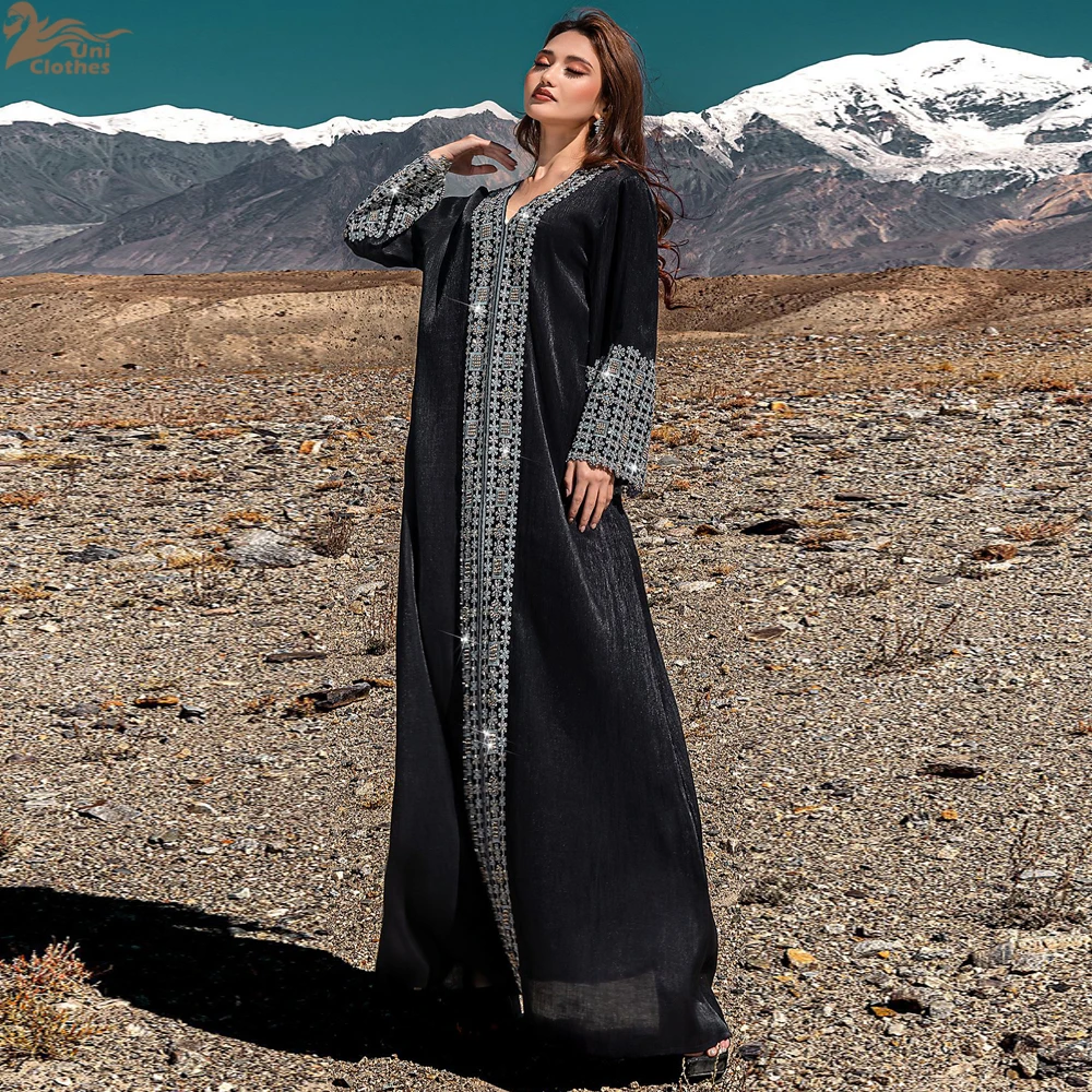 Eid Djellaba Embroidered V-Neck Long Dress for Women Muslim Abaya Kaftan Turkey Beads Lace Caftan Dubai Musulmane Femme Vestidos