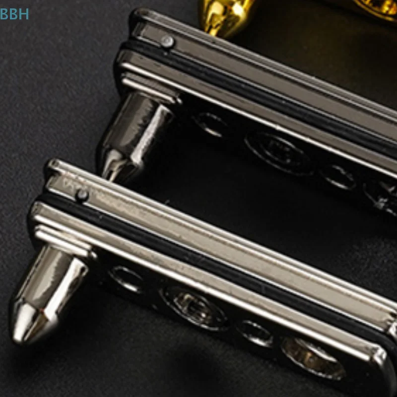 

1 шт., хлопковое основание зажигалки на молнии, модификация внутреннего вкладыша, функция уменьшения испаризации, уплотнительный металлический дизайн